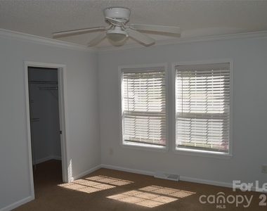 118 Grain Drive - Photo Thumbnail 11