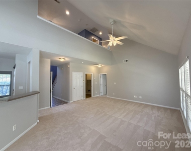 2140 Pineapple Court - Photo Thumbnail 6