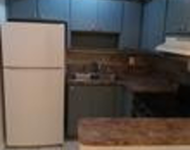 1845 Nw 55th Avenue - Photo Thumbnail 4