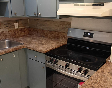 1845 Nw 55th Avenue - Photo Thumbnail 3