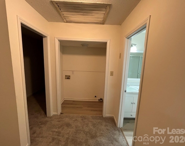 4535 Dawnwood Drive - Photo Thumbnail 13