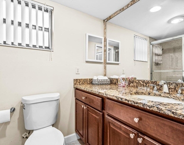 11863 Wimbledon Circle - Photo Thumbnail 25