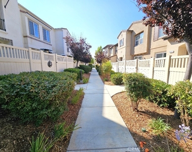 44011 Rivo Court - Photo Thumbnail 28