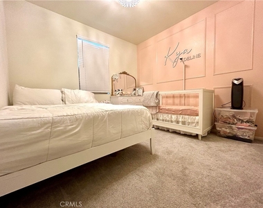 27375 Georgetown - Photo Thumbnail 16