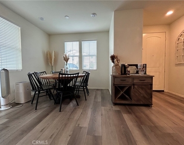 27375 Georgetown - Photo Thumbnail 9