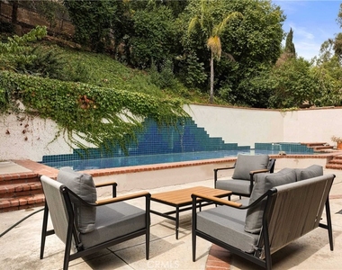 4007 Alta Mesa - Photo Thumbnail 1