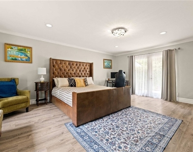 4007 Alta Mesa - Photo Thumbnail 15