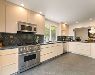 4007 Alta Mesa - Photo Thumbnail 36