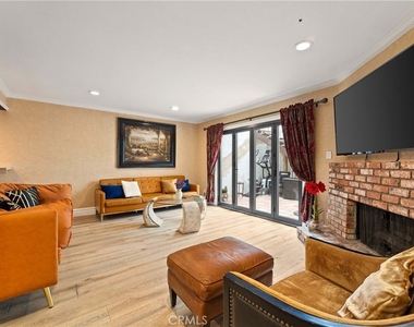4007 Alta Mesa - Photo Thumbnail 7