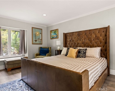 4007 Alta Mesa - Photo Thumbnail 14