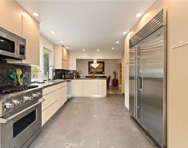 4007 Alta Mesa - Photo Thumbnail 31
