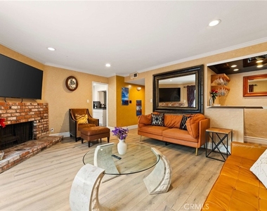4007 Alta Mesa - Photo Thumbnail 9