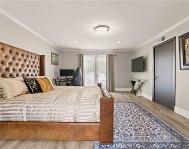 4007 Alta Mesa - Photo Thumbnail 16