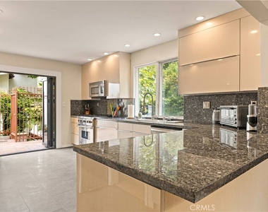 4007 Alta Mesa - Photo Thumbnail 37