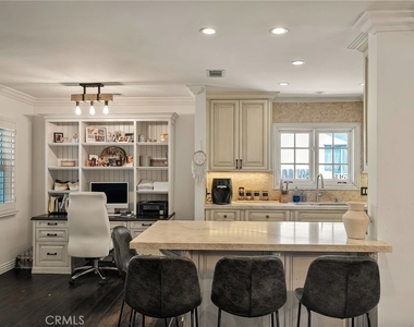 5330 Natick - Photo Thumbnail 21