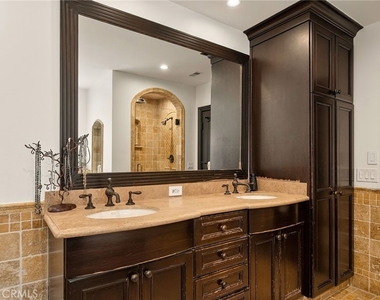 5330 Natick - Photo Thumbnail 30