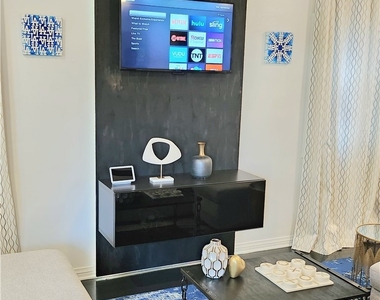 2353 Beach Avenue - Photo Thumbnail 2