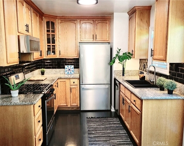 2353 Beach Avenue - Photo Thumbnail 8