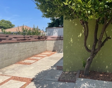 9025 Gullo - Photo Thumbnail 5