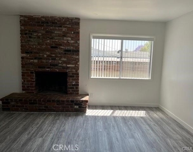 9025 Gullo - Photo Thumbnail 19