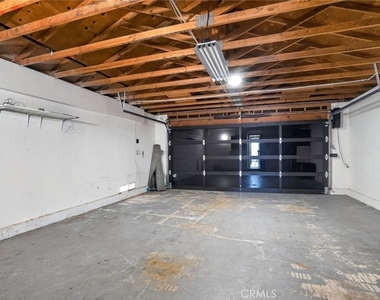 28131 Florence - Photo Thumbnail 26