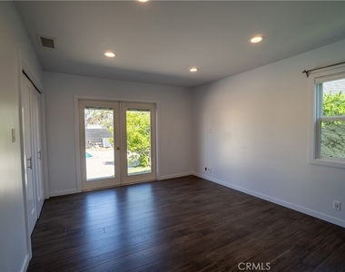 11205 Woolford Street - Photo Thumbnail 14