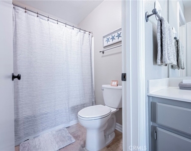10 Corniche Drive - Photo Thumbnail 14