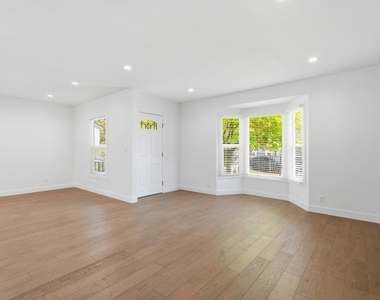250 S Avenue 55 - Photo Thumbnail 4