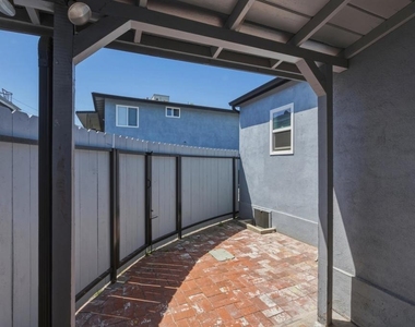 250 S Avenue 55 - Photo Thumbnail 18