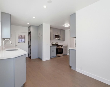 250 S Avenue 55 - Photo Thumbnail 15