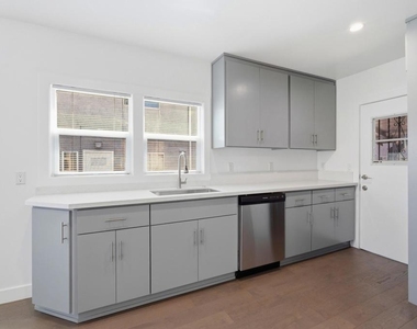 250 S Avenue 55 - Photo Thumbnail 14