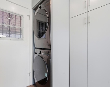 250 S Avenue 55 - Photo Thumbnail 16