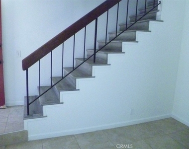 17568 Orange Dr - Photo Thumbnail 7