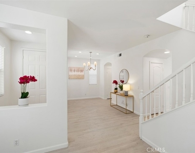 201 Kensington - Photo Thumbnail 13