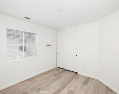201 Kensington - Photo Thumbnail 28