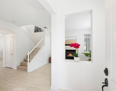 201 Kensington - Photo Thumbnail 10