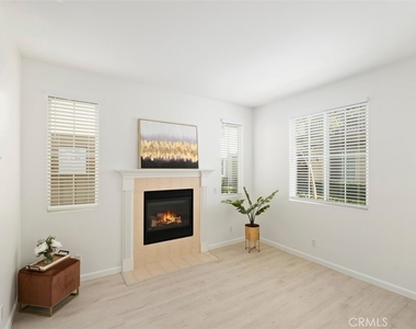 201 Kensington - Photo Thumbnail 11