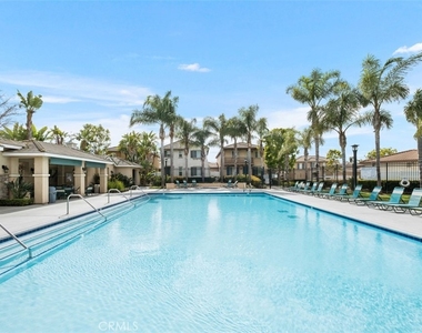 201 Kensington - Photo Thumbnail 52