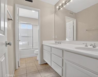 2620 Taylor - Photo Thumbnail 34