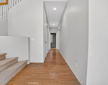 2620 Taylor - Photo Thumbnail 18