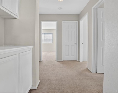 2620 Taylor - Photo Thumbnail 35