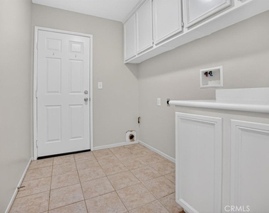 2620 Taylor - Photo Thumbnail 36