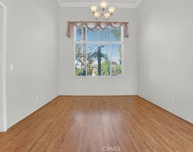 2620 Taylor - Photo Thumbnail 7