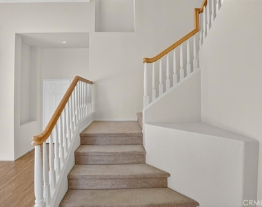 2620 Taylor - Photo Thumbnail 19