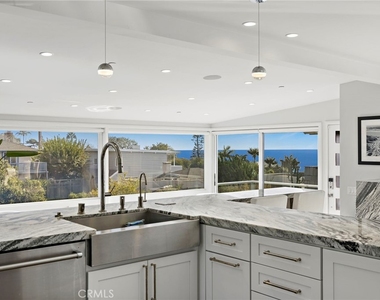 166 Fairview - Photo Thumbnail 15
