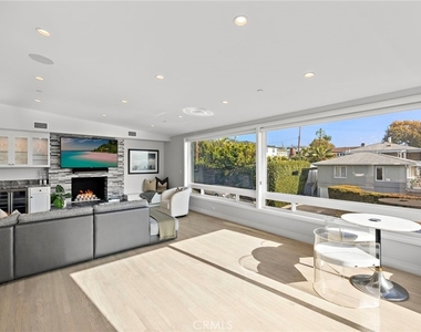 166 Fairview - Photo Thumbnail 4