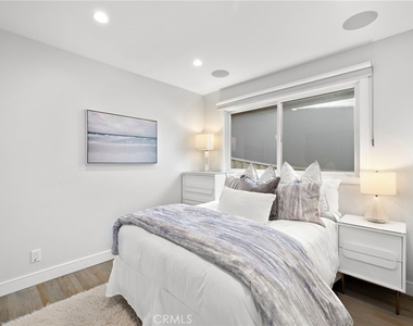 166 Fairview - Photo Thumbnail 20