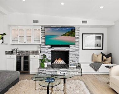 166 Fairview - Photo Thumbnail 7