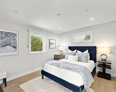 168 Fairview - Photo Thumbnail 15