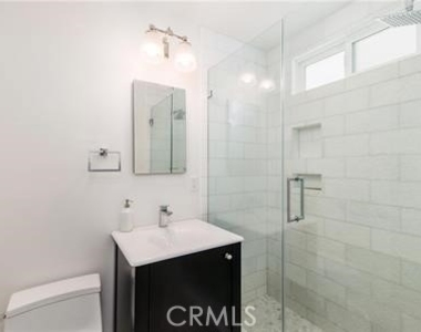 577 Ramona - Photo Thumbnail 21
